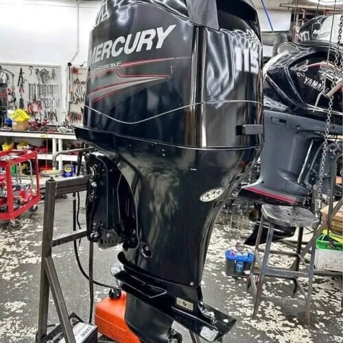 Mercury 115HP Used Outboard Motor – 2010 – 680 Hours – Long Shaft