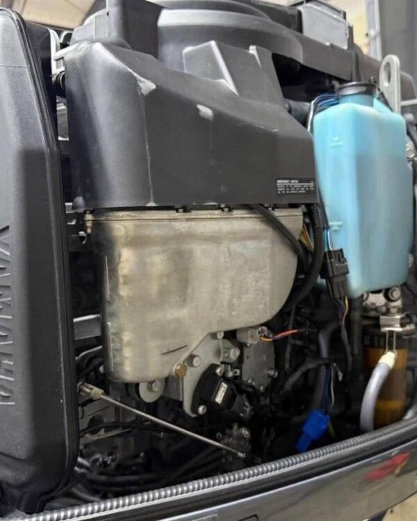 Yamaha VMAX HPDI 250HP Used Outboard Motor – 2012 – 690 Hours – Long Shaft
