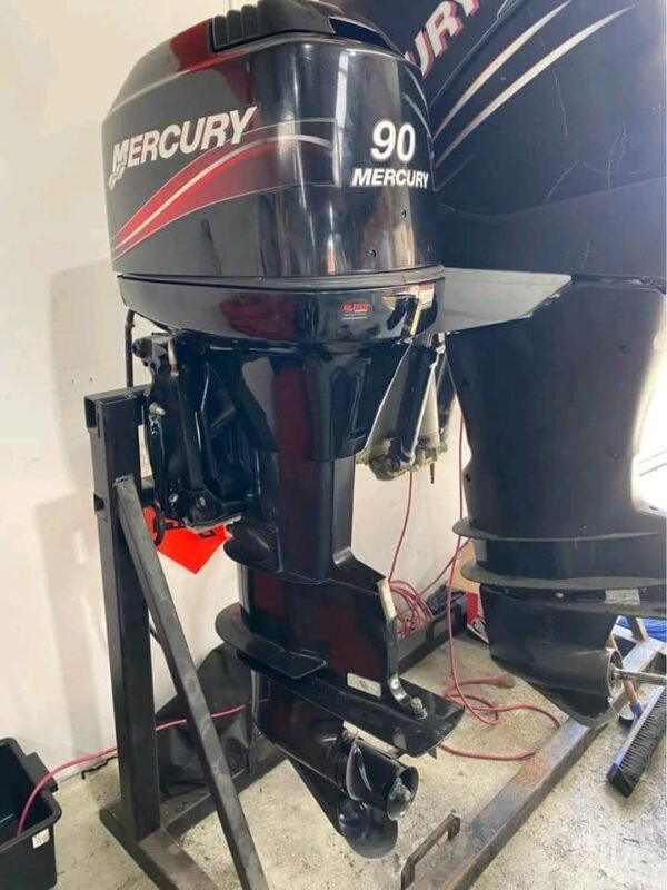 Mercury 90HP 2-Stroke Used Outboard Motor – Freshwater – 860 Hours – Long Shaft
