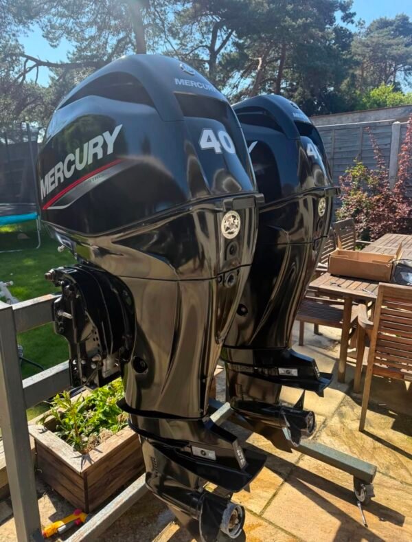 Twin Mercury 40HP 4-Stroke Used Outboard Motors – 2017 – 123/124 Hours – Long Shaft