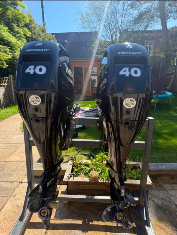 Twin Mercury 40HP 4-Stroke Used Outboard Motors – 2017 – 123/124 Hours – Long Shaft