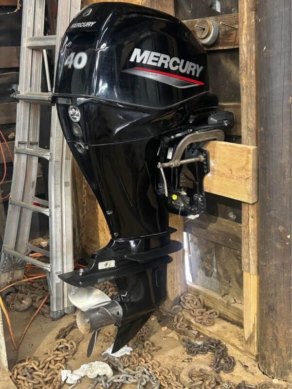 Mercury 40HP 4-Stroke Used Outboard Motor – 2016 – 605 Hours – Long/Short Shaft
