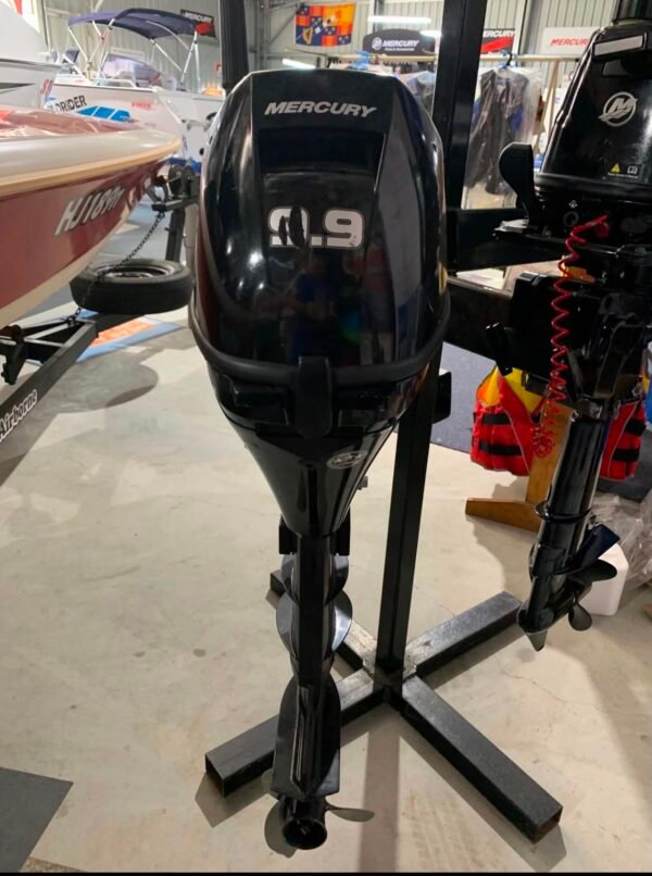 Mercury 9.9HP 4-Stroke Used Outboard Motor – 2020 – Long Shaft – Tiller