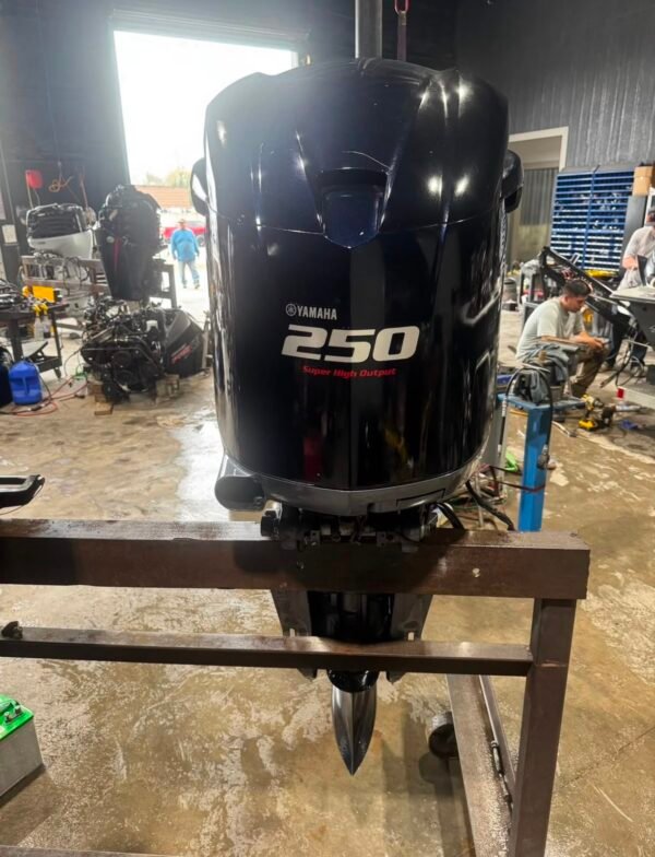 IMG-20260912-WA0018 Used Yamaha 250HP VMAX SHO Outboard | 123 Hours | 4-Stroke