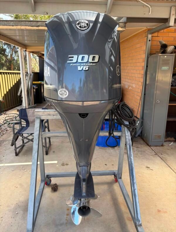 IMG-20260912-WA0076 Used Yamaha 300HP Outboard 2023 | 106 Hours | 210 PSI