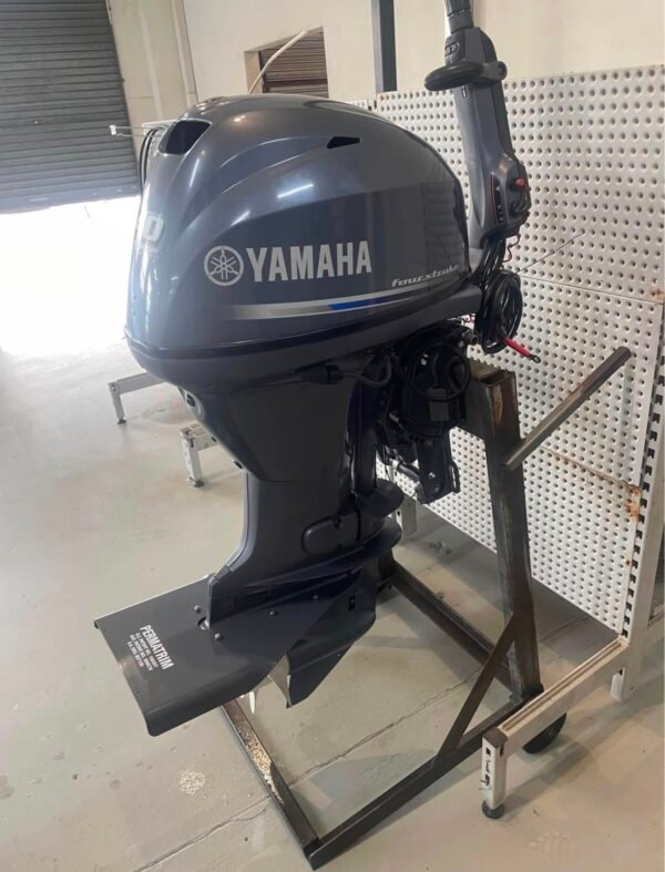 Used Yamaha 40HP 4-Stroke Outboard | 236 Hours | Freshwater